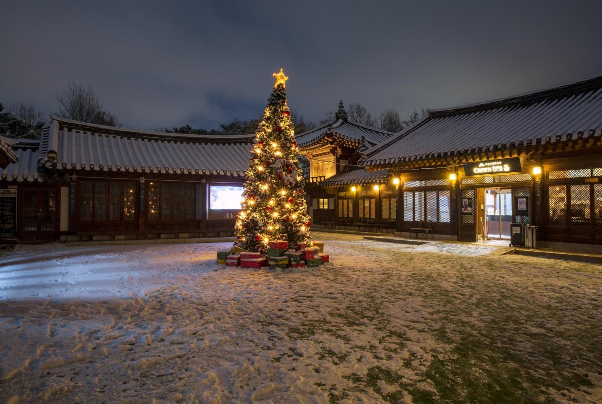 Parkavenue Guesthouse Seoul Bagian luar foto